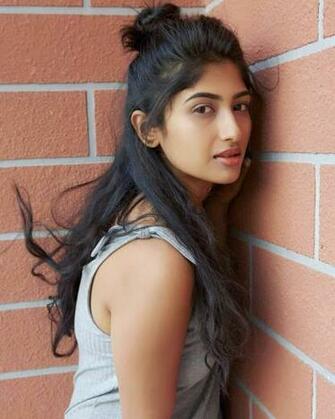 Pics Bucket Actress Roshini Prakash HD Photos And Wallpaper
