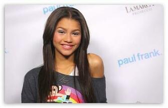 Zendaya Coleman HD Wallpaper For Wide Widescreen Whxga Wqxga
