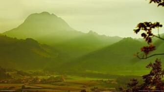 Epic Mountain Landscape Wallpaper