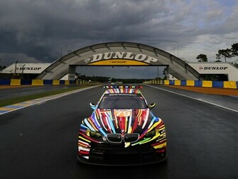 Bmw M3 Gt2 Art Car By Jeff Koons Wallpaper