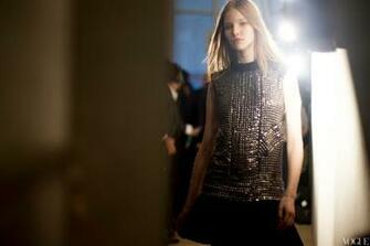 Sasha Luss Belstaff Mariele464