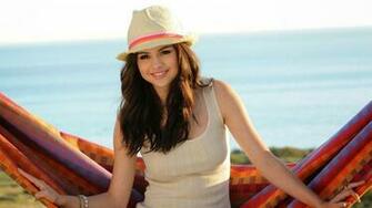 Selena Gomez HD Wallpaper Unique