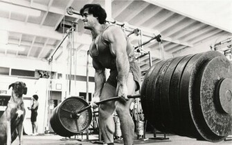 Monochrome Sports Weight Lifting Muscle Fitness Wallpaper Background