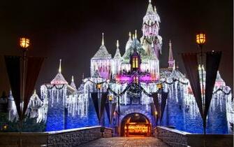 Sleeping Beauty Castle Christmas Wallpaper