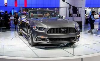Ford Mustang Convertible HD Picture Wallpaper
