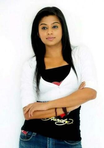Priyamani Gorgeous Indian Actress Photoshoot Pictures