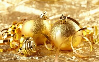 Golden Christmas Ornaments Wallpaper