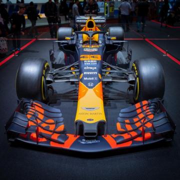 F1 Car Pictures Image