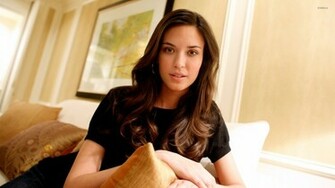 Odette Annable Wallpaper Celebrity