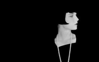 Louise Widescreen Wallpaper Brooks