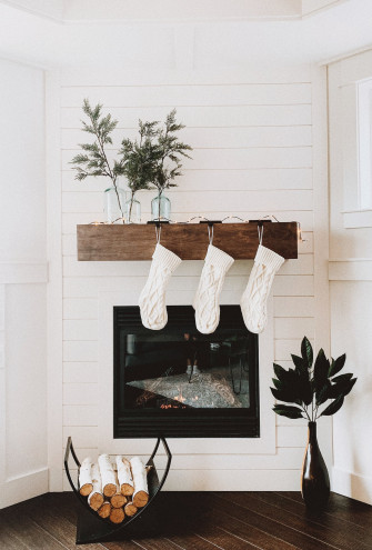 Best Christmas Wallpaper For Your Home Screen Aesthetic Popsugar