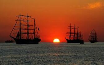 Sunset Sailing HD Wallpaper Background Image Id