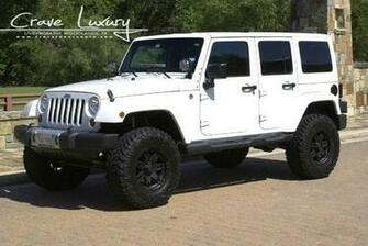 White Jeep Wrangler Unlimited Wallpaper