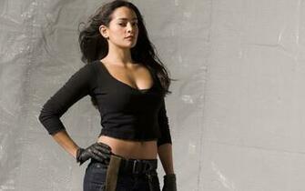 Natalie Martinez Beautiful HD Wallpaper