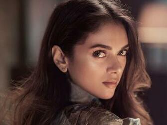 Aditi Rao Hydari Hq Wallpaper