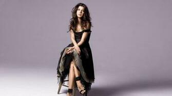 Marisa Tomei Wallpaper Image Photos Pictures Background