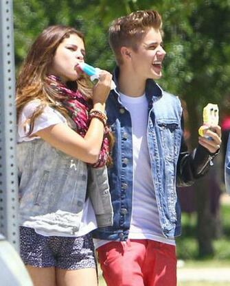 Justin Bieber Image Selena Gomez June