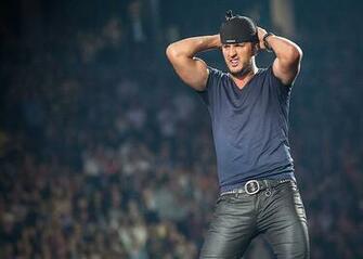 Luke Bryan Concert Wallpaper