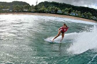 Bethany Hamilton Surfing Wallpaper
