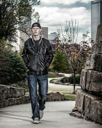 Centennial Park With Downtown Tulsa In The Background Cool Urban