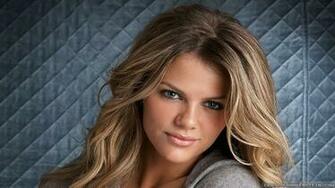 Brooklyn Decker Wallpaper Female Celebrity Crazy Frankenstein