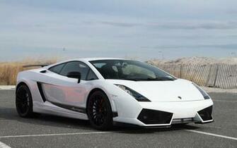 White Lamborghini Gallardo Wallpaper