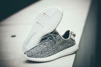 Wallpaper Yeezy Adidas Boost
