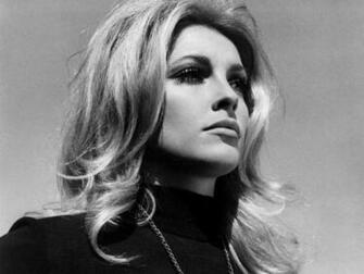 Sharon Tate Wallpaper
