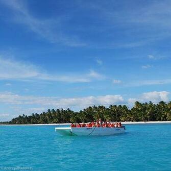 Qr Code For HD Dominican Republic Boat Wallpaper