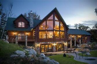 Fantastic Natural Log Cabin House With Elegant Wooden Staircase And