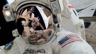 Outer Space Nasa Spaceman Aircraft HD Desktop Wallpaper