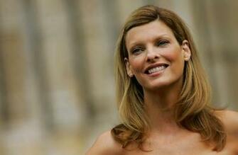 Linda Evangelista HD Wallpaper Of High Quality