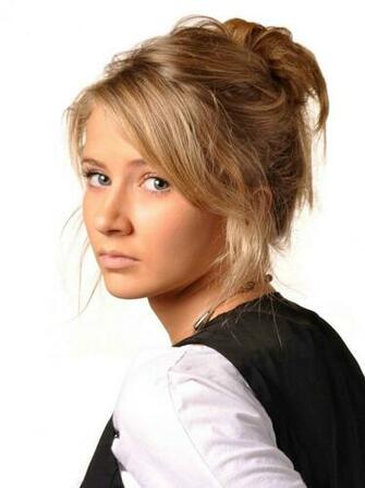 Elizabeth Bennet Eliza Bennett Image Pictures Photos