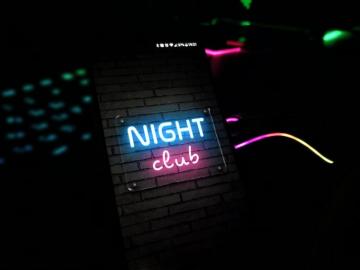 Glow Neon Live Wallpaper Night Club For Android Apk
