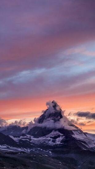 Apple iPhone Plus Wallpaper HD