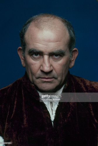Mature Men Of Tv And Films Wallpaper