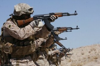 Los Especialistas En Armas Consideran Que Ak Es El Mejor F Sil