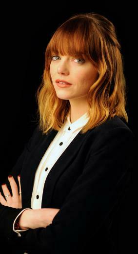 Emma Stone Blonde iPhone Plus And Wallpaper