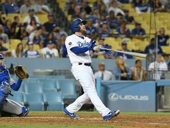 Max Muncy Is On A Game Home Run Streak True Blue La