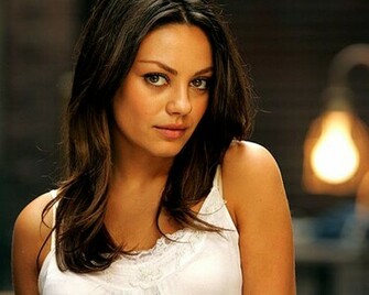 Mila Kunis Wallpaper Popular Pictures Photos