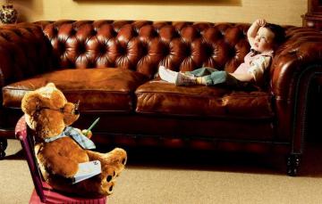 Wallpaper Style Child Therapist Image For Desktop Section