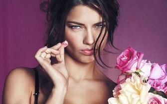 Adriana Lima Wallpaper HD
