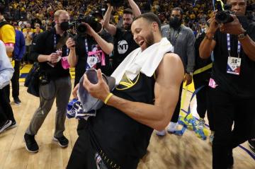 Despite Warriors Celtics Finals Nba Debates Curry Durant
