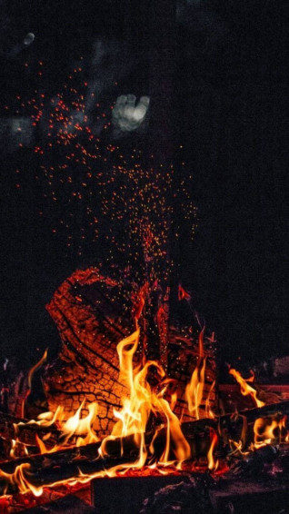 iPhone Wood Fire Vibes Wallpaper