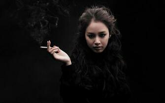 Girl Smoking Wallpaper