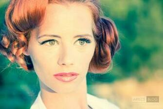 Ariel Piper Wallpaper