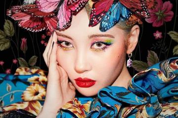 Sunmi S New Music Video Has K Pop Boldest Hair Makeup Of The
