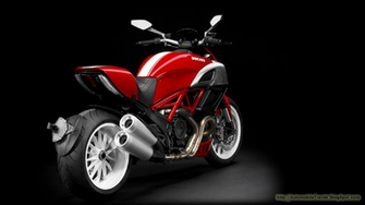 Automobile Trendz Ducati Diavel Wallpaper
