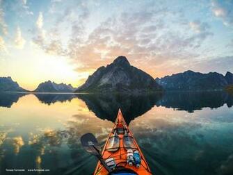 Kayak Wallpaper Tomasz Furmanek