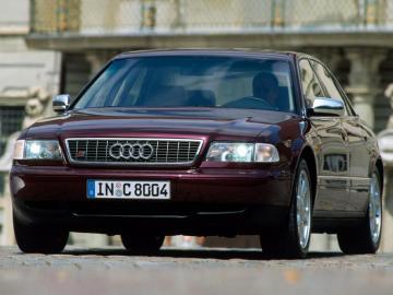 Audi S8 D2 Wallpaper Auto